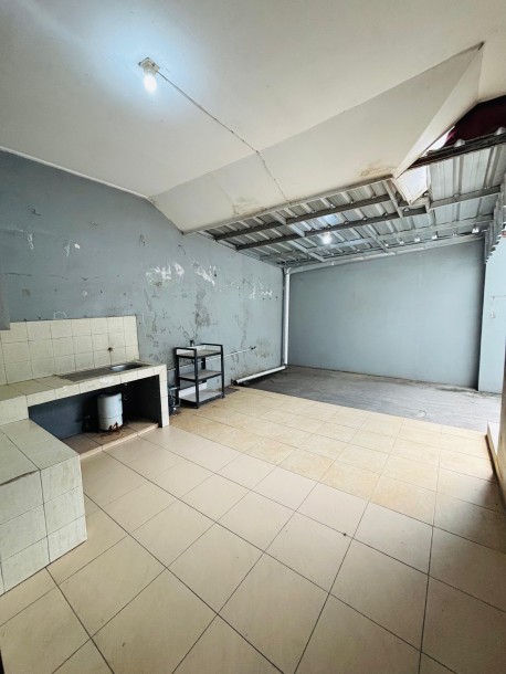 Rumah siap huni di Cluster Harmoni, Harapan Indah Bekasi-6